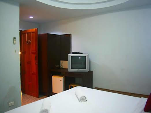 Khaolak Traveller Lodge Khao Lak Exteriör bild